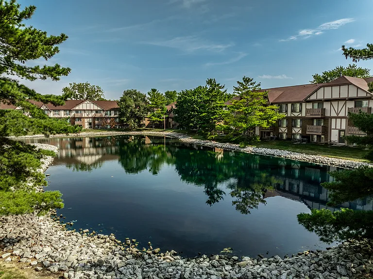 Bavarian Village Apartments — Photo 45