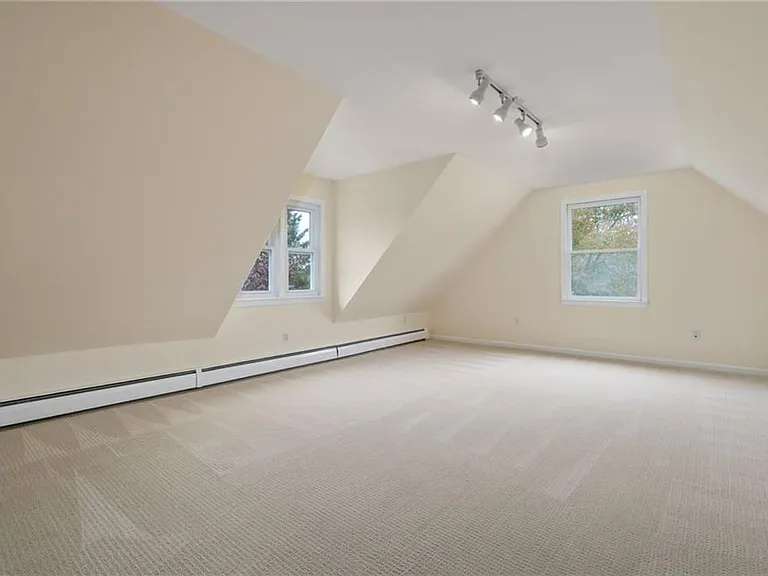 43 Bluegrass Dr — Photo 36
