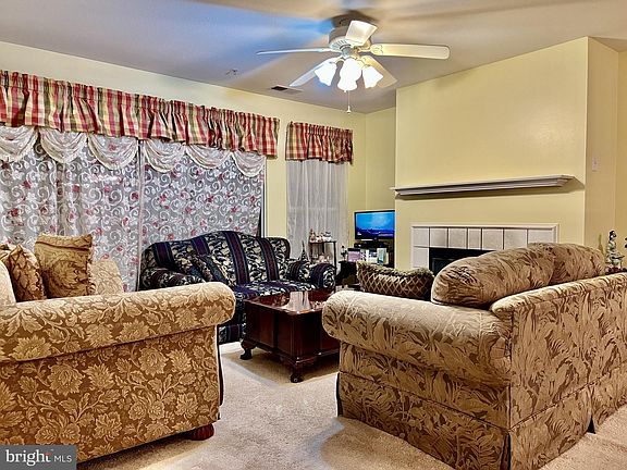 5th image of 3404 Bitterwood Pl APT I203