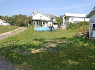 478 W Roy Furman Hwy, Wind Ridge, PA 15380