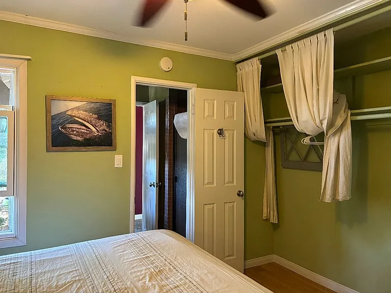 Mount Frissell Dr — Photo 49