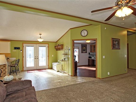 4th image of 9012 Sandpiper Dr
