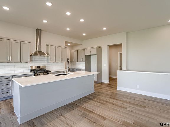 5th image of 5725 Kestrel Pkwy