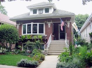 3030 Wisconsin Ave, Berwyn, IL 60402
