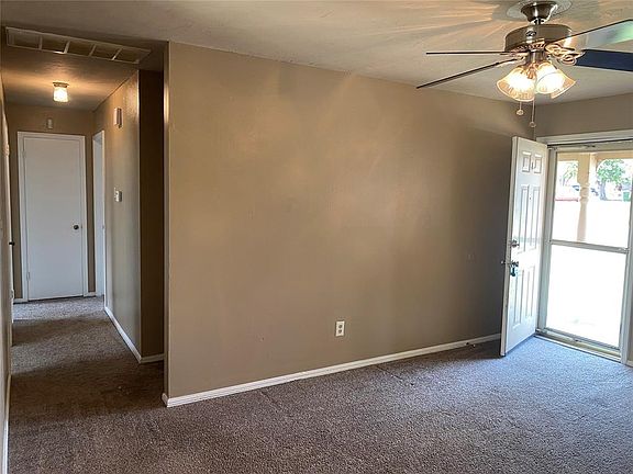 2nd image of 228 E Beech Ave