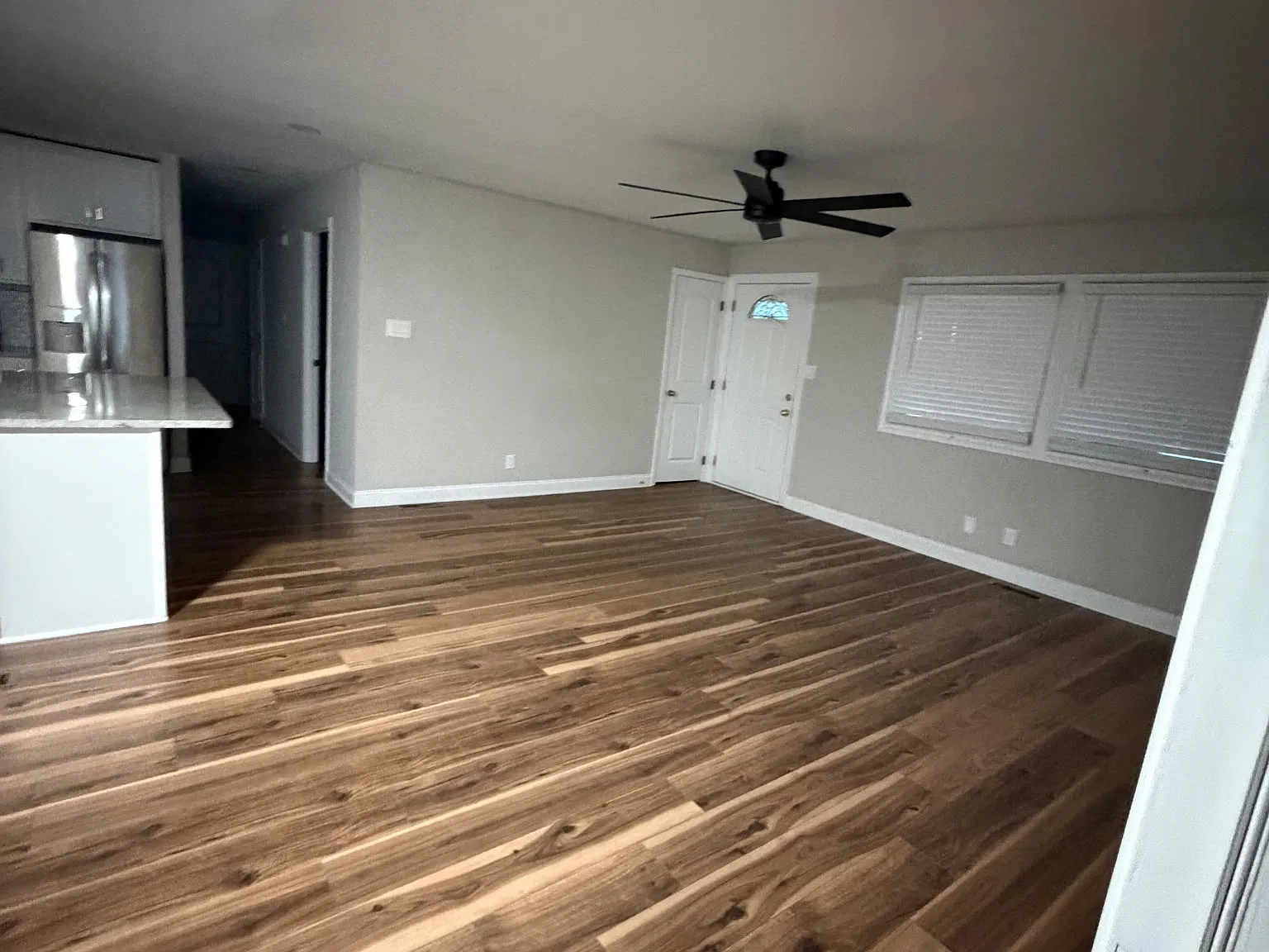3 bed, 1.5 bath, 1125 sqft, $1,950 — Photo 3