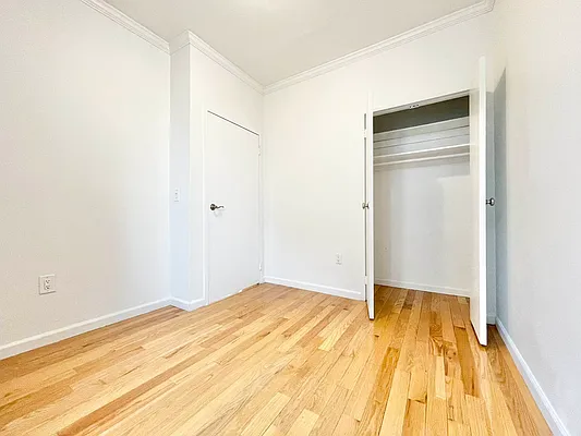 Rented by City Connections Realty | media 16