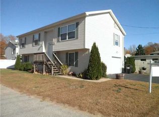 9 Columbus Ave, Westerly, RI 02891