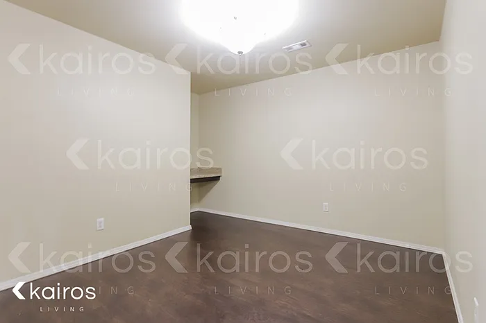 5001 Thomas St #B — Photo 7
