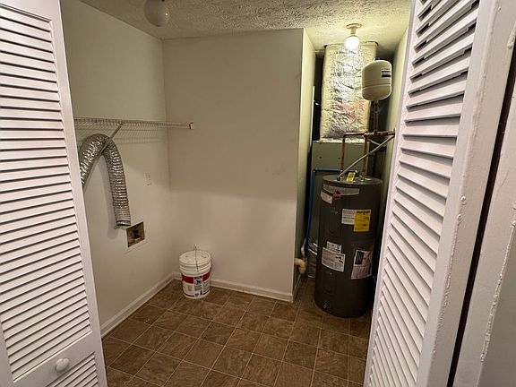 5th image of 8501 Westchester Dr