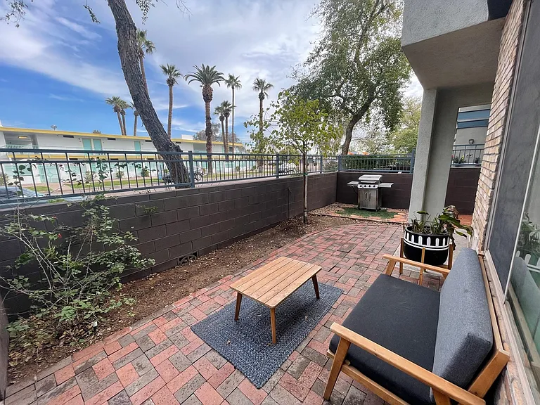 615 E Portland St #177 — Photo 3