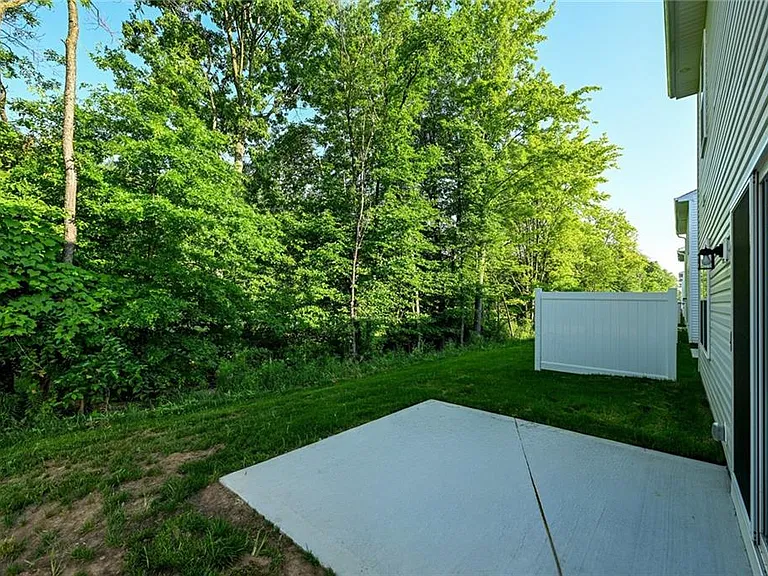 3532 Bushwillow Dr — Photo 32