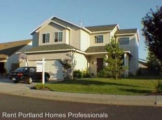 33334 Adam Ct, Scappoose, OR 97056
