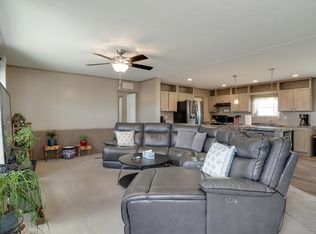 36 Equestrian Park Rd, Edgewood, NM 87015