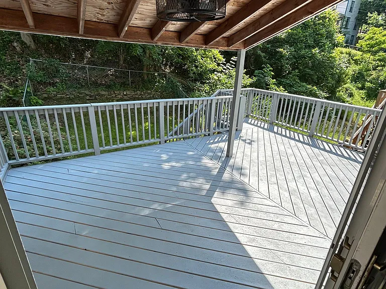 689 Shade Ave — Photo 21