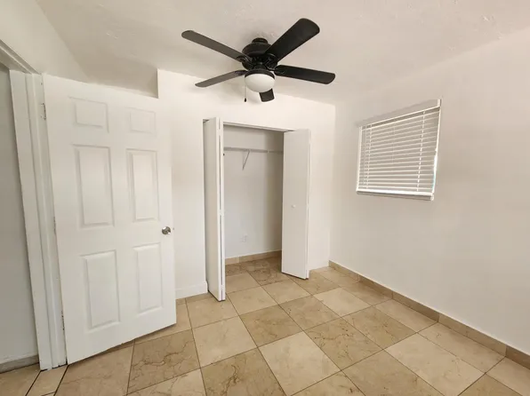 8760 NW 14th Street, Pembroke Pines, FL 33024