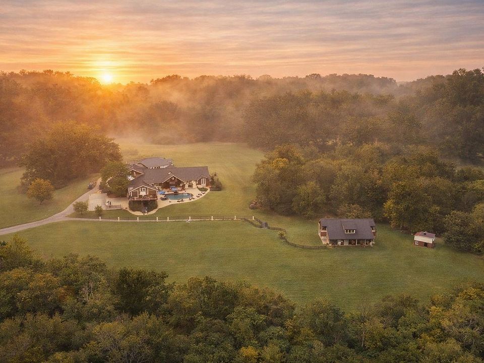 1st image of 2622 Poplar Knoll Dr