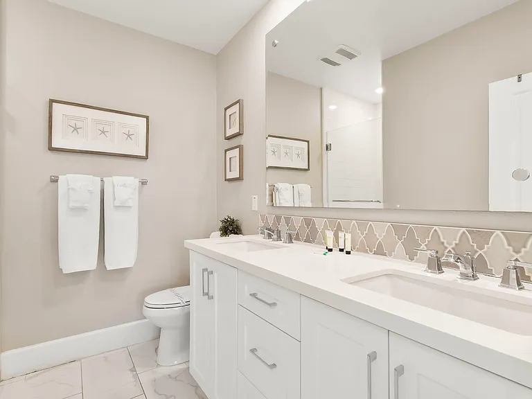 802 Santa Barbara Pl — Photo 26