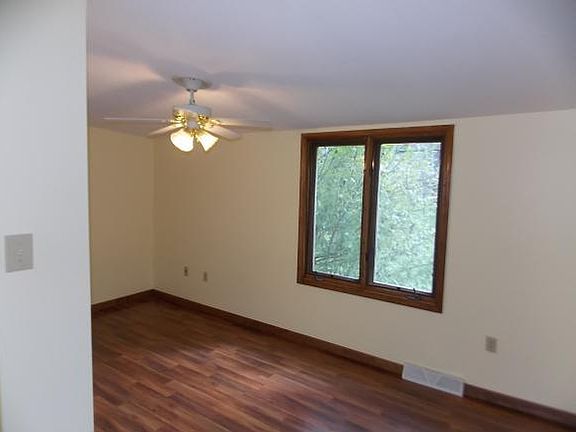 4th image of 114 Pebble Dr Unit 114