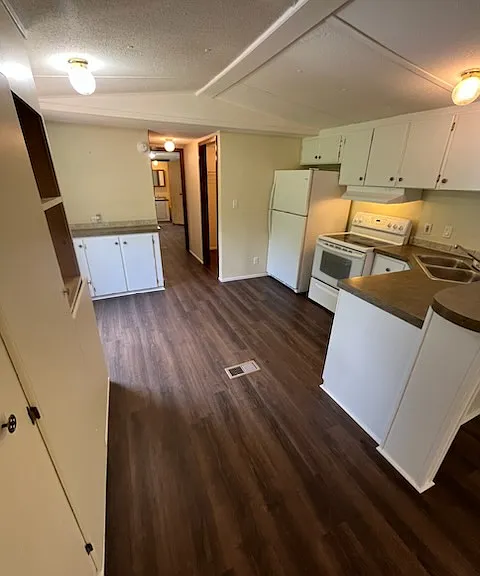 113 Deer Track Ln — Photo 5
