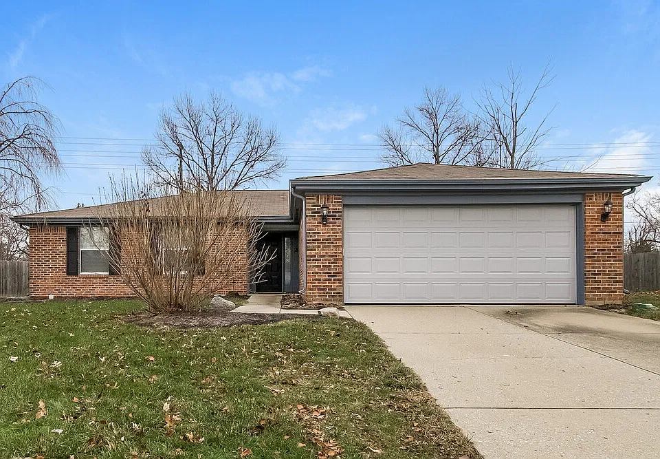 7657 Iron Horse Ln