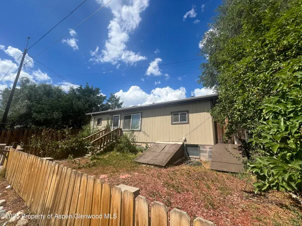 420 W 16th St, Rifle, CO 81650