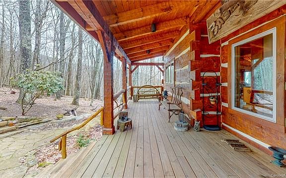 4th image of 130 Unakite Ln