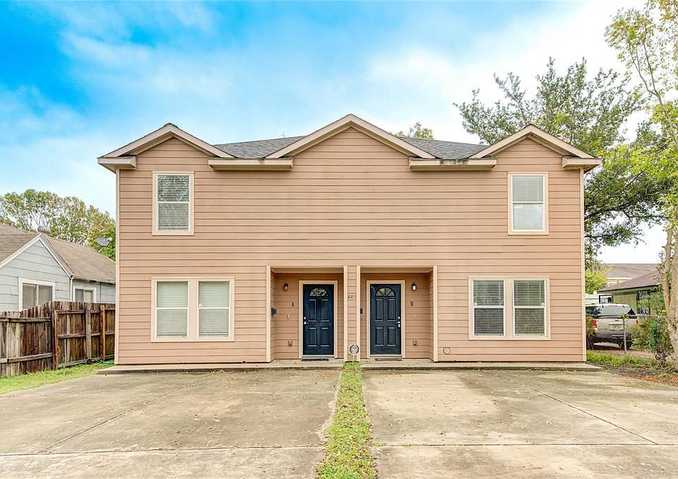 605 Center St Pasadena TX Zillow