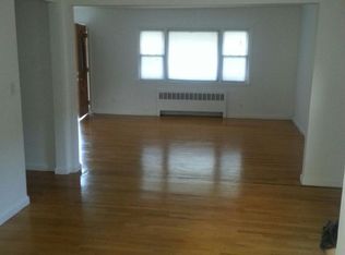 224 Murray Avenue #FL 1ST, Yonkers, NY 10704