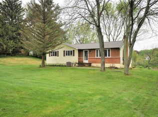 12623 Bullis Rd, East Aurora, NY 14052