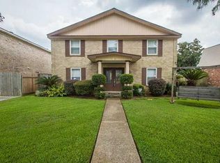 118 Cameron Dr, Gretna, LA 70056