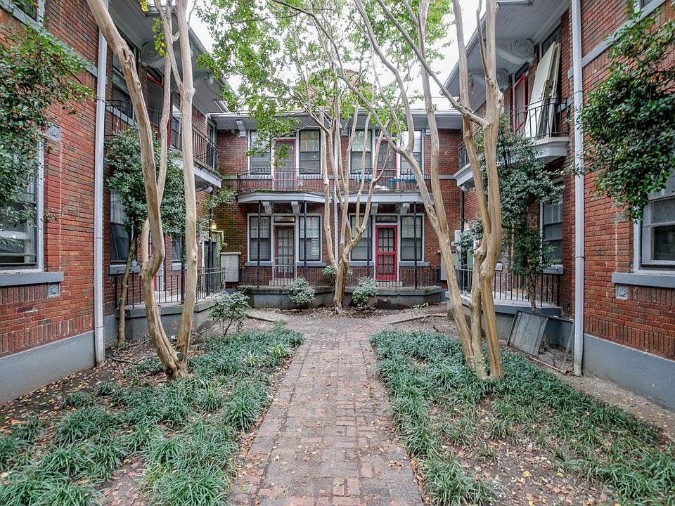 McLean House Apartments