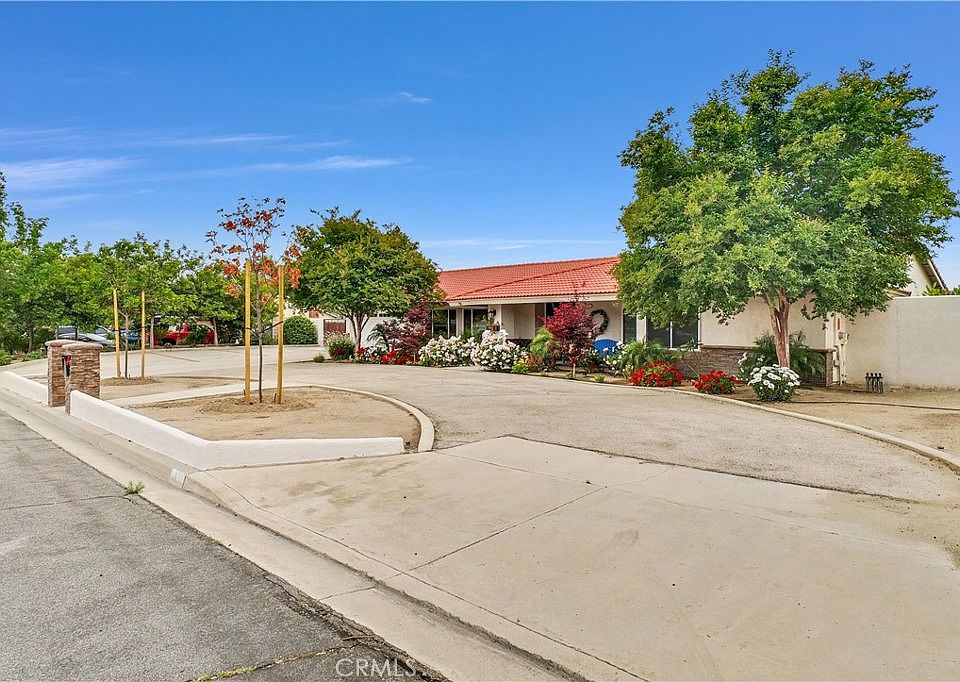 11820 Overland Dr, Fontana, CA 92337 Zillow