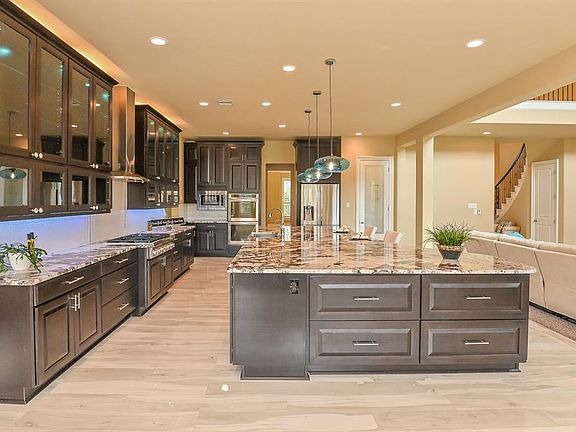 2nd image of 4915 Harvest Chase Ln