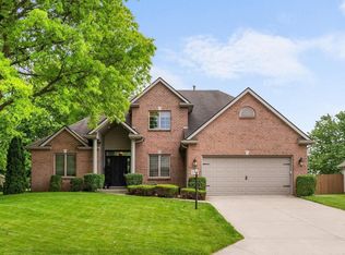 2009 York Ridge Pl, Fort Wayne, IN 46818