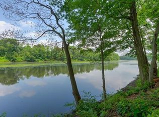 21 Bernard Rd, East Brunswick, NJ 08816