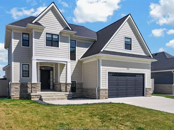 353 Benjamin St, Windsor, ON N8L 1B5