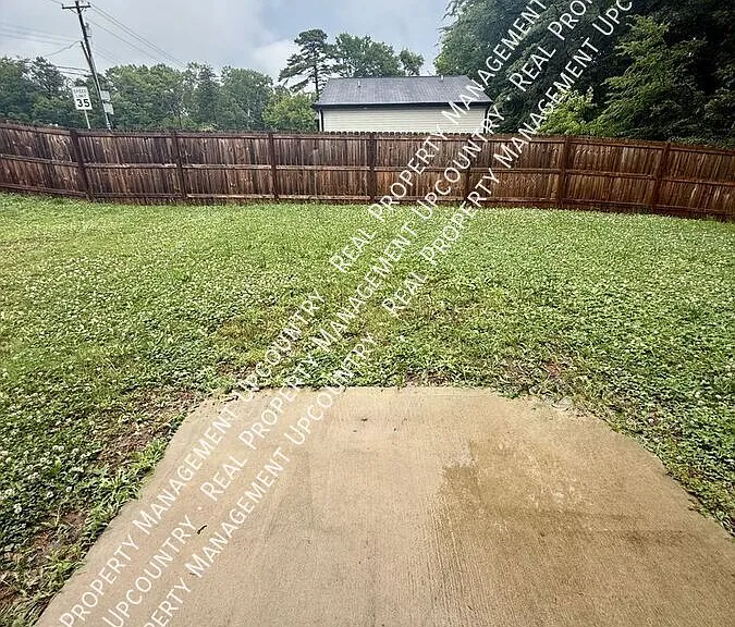 499 Textile Rd — Photo 19