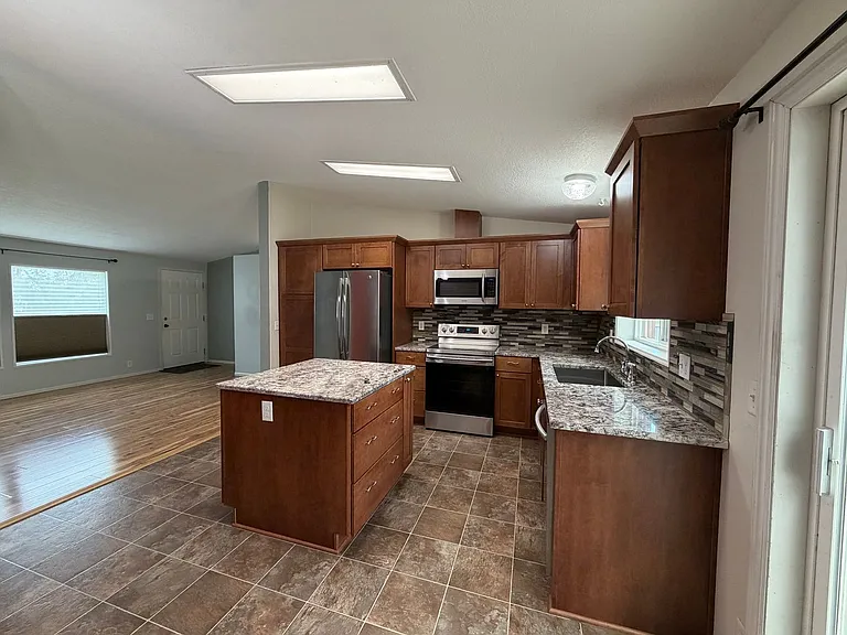 175 S 69th Pl — Photo 5