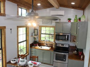 8534 Cuevas Town Rd, Picayune, MS 39466