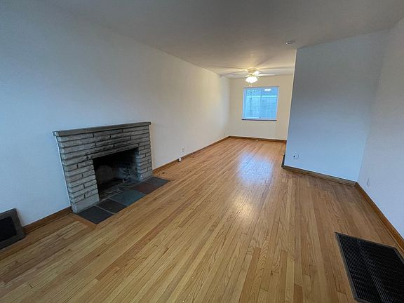 2nd image of 4183 Indianola Ave