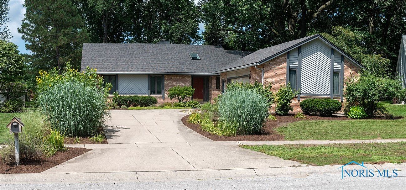 2643 Kristi Lynne Ln, Toledo, OH 43617 Zillow