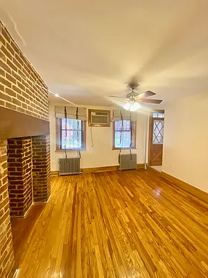 Rented by CMV Realty Inc. | media 27