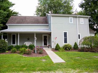 114 N Main St, Sidney, IN 46562