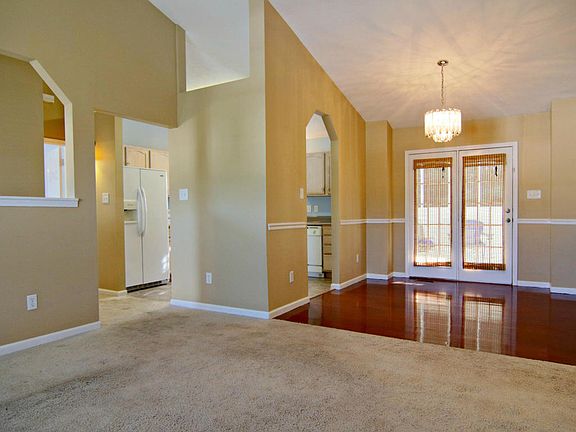 3rd image of 7106 Lyle Bend Ln
