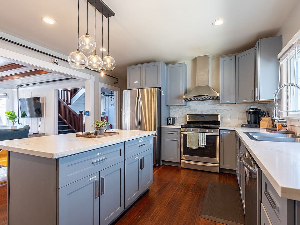 Modern kitchen with high end finishes