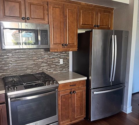 3rd image of 627 Deep Valley Dr #P617