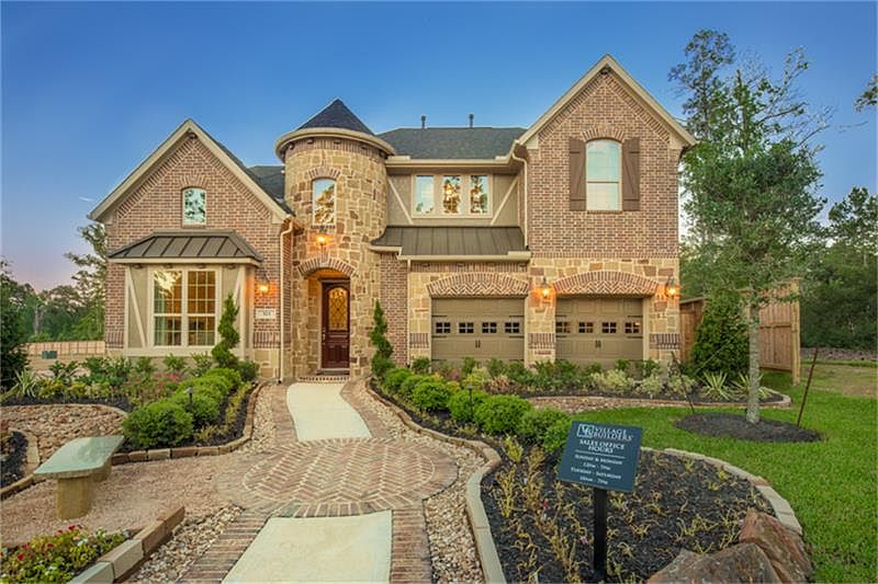 1st image of 523 Rolling Brook Ln