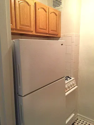 Rented by Paley Management | media 2