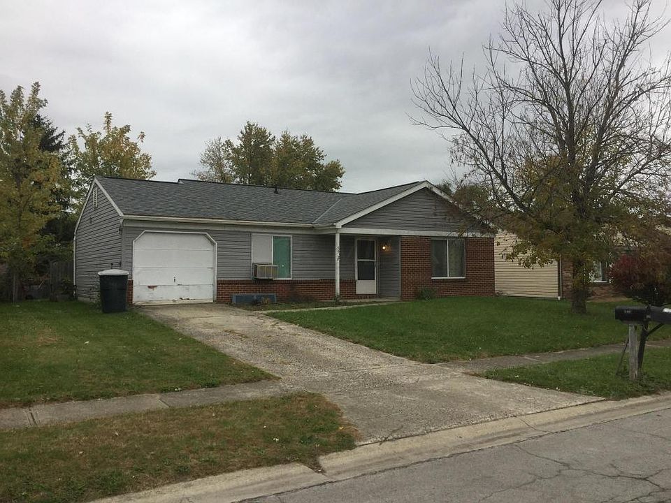 1st image of 5906 Starcrest Dr
